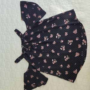 Black Floral Off the Shoulder Top Sz XS